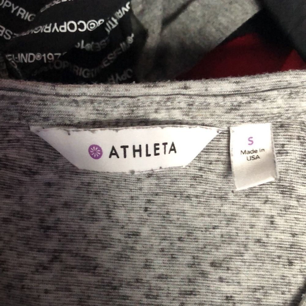 Athleta woman’s grey tank top - Picture 7 of 9